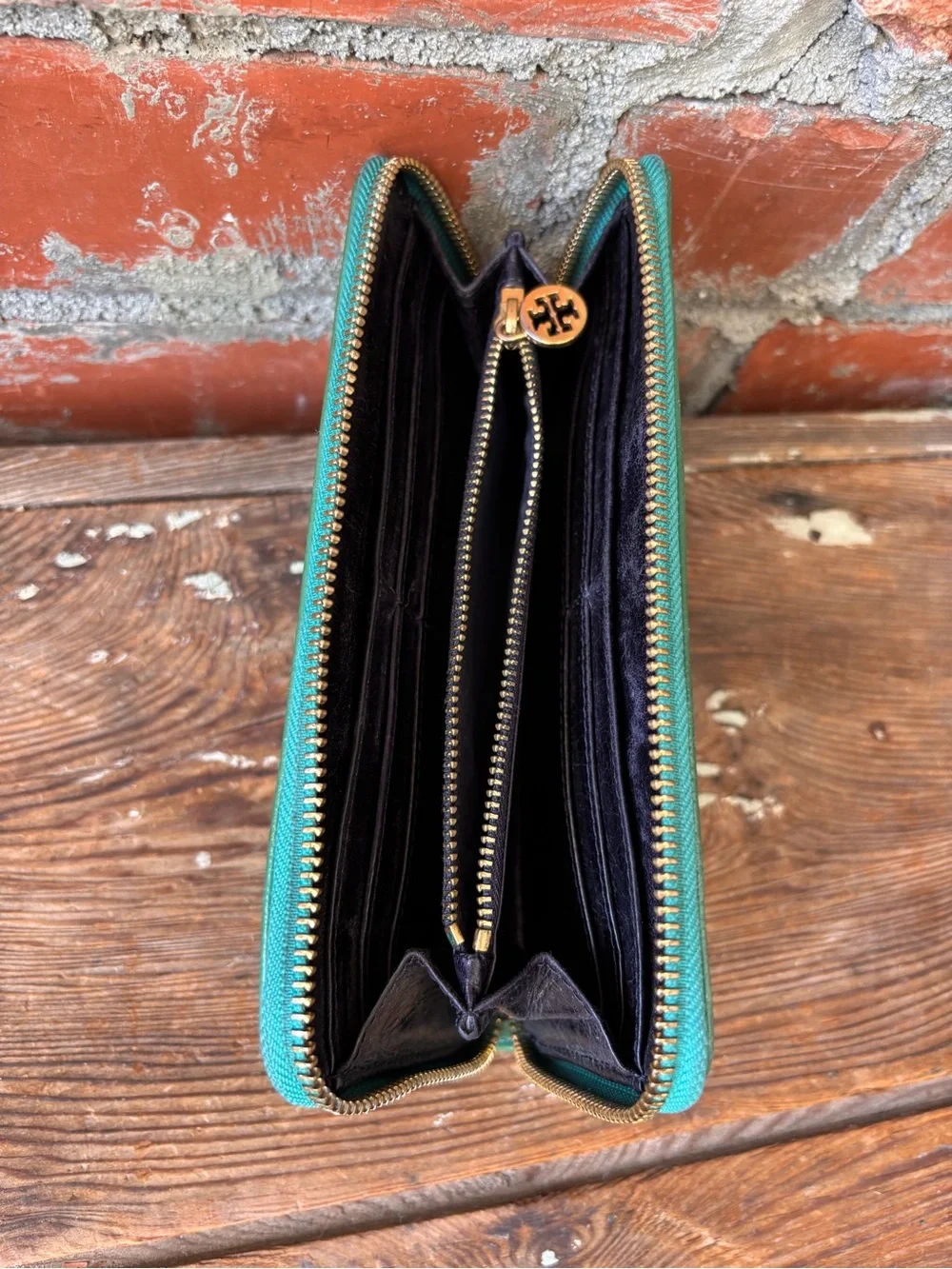 Tory Burch Long Wallet Lime Green Zips Nicely
